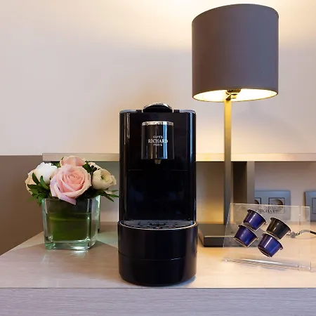 Montbriand - Ancien Alixia Отель Антони