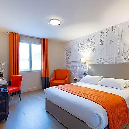 Montbriand - Ancien Alixia 4* Antony